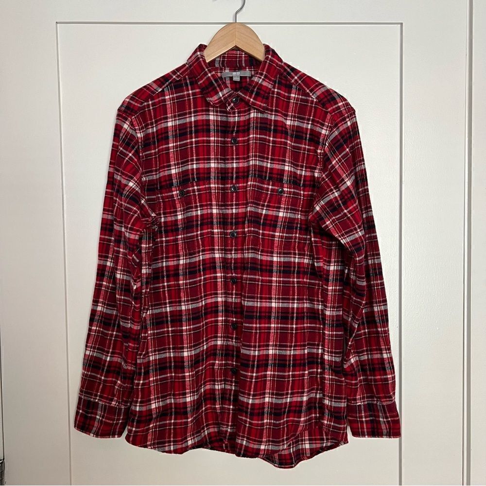 Uniqlo Shirt Womens Large Red White Plaid Flannel Button Up Long Sleeve Cotton